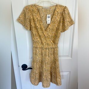 Abercrombie & Fitch Wrap Mini Dress Sz M